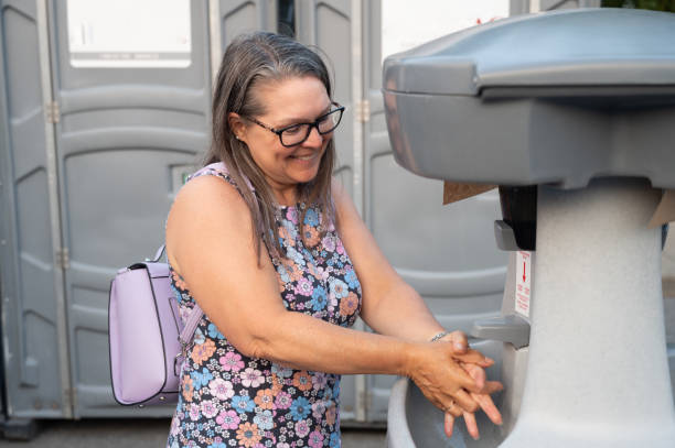 Best Porta potty rental near me  in Kellyville, OK